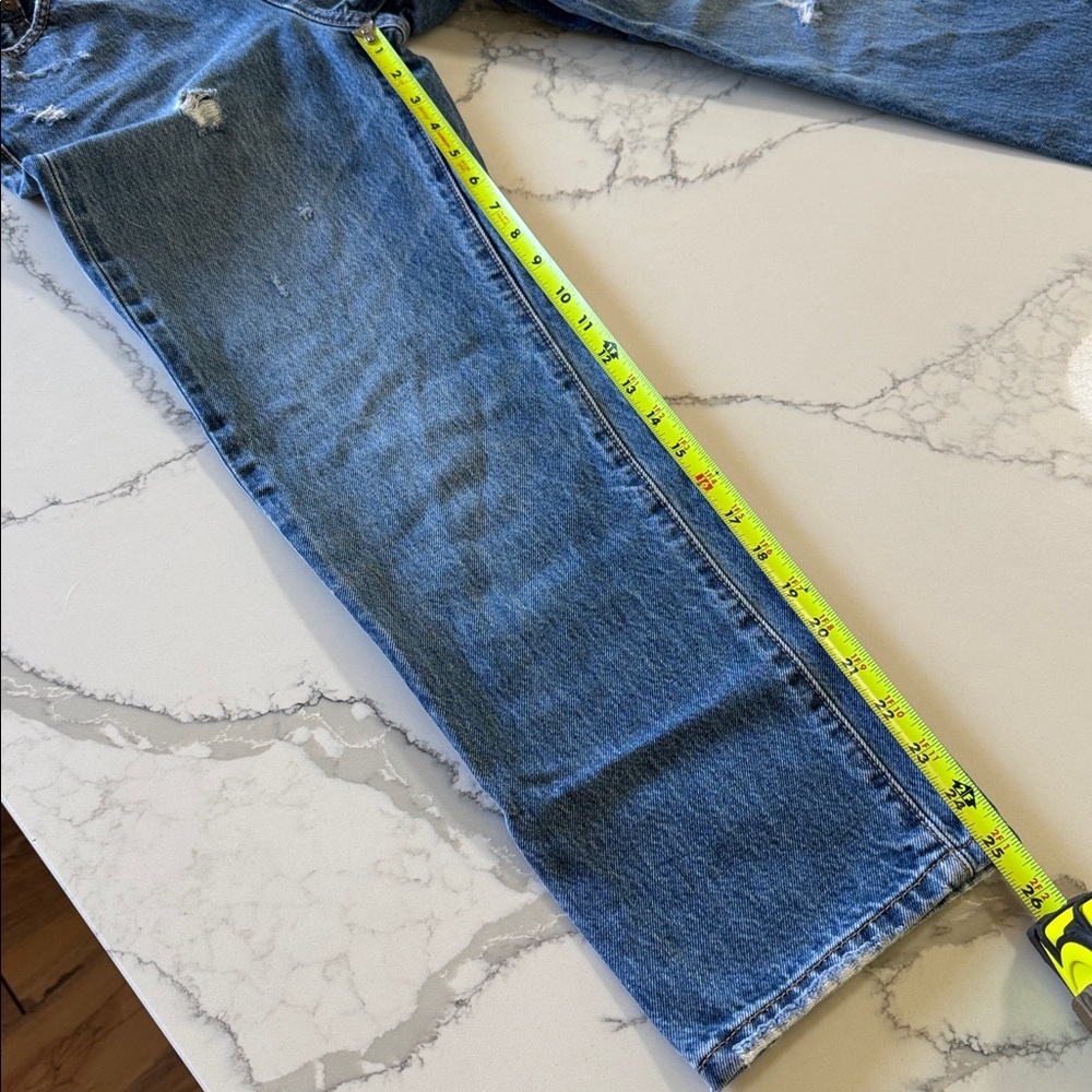 LEVIS Wedgie Straight 26 - Picture 12 of 15